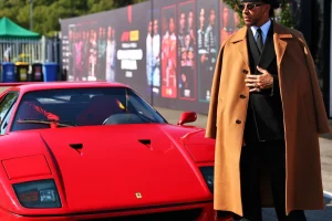 Lewis Hamilton poses with his Ferrari F40 at Monza